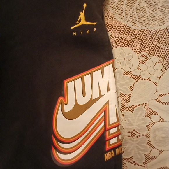 #058 NBA Jordan's Sweat Pant Size Small - Picture 4 of 15